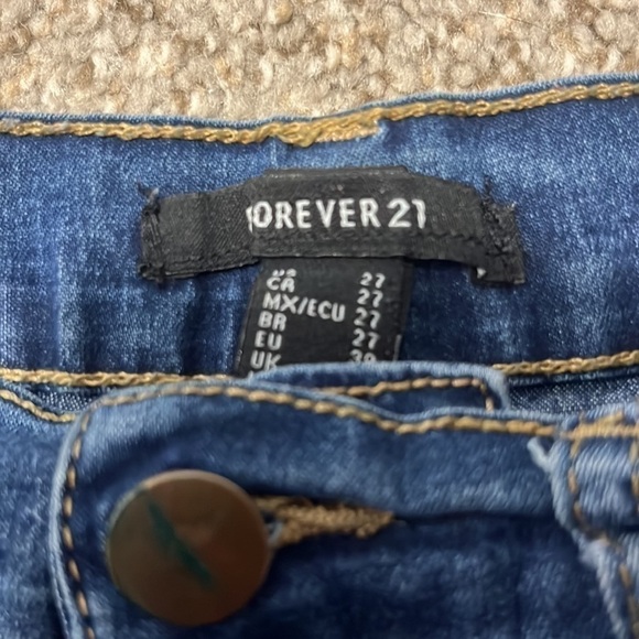 FOREVER 21 Skinny Jeans - Picture 3 of 5